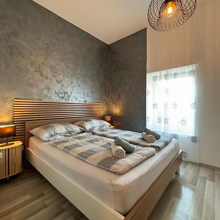 Albert Apartments Zagreb Airport Velika Gorica Esterno foto